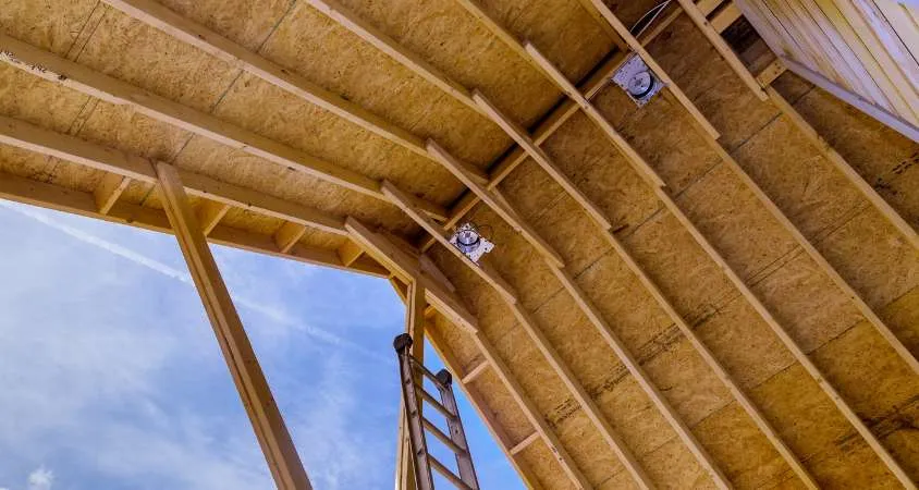 construction charpente neuve bois